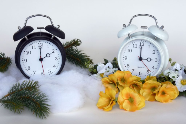 Time conversion 1372935 1920 1024x683