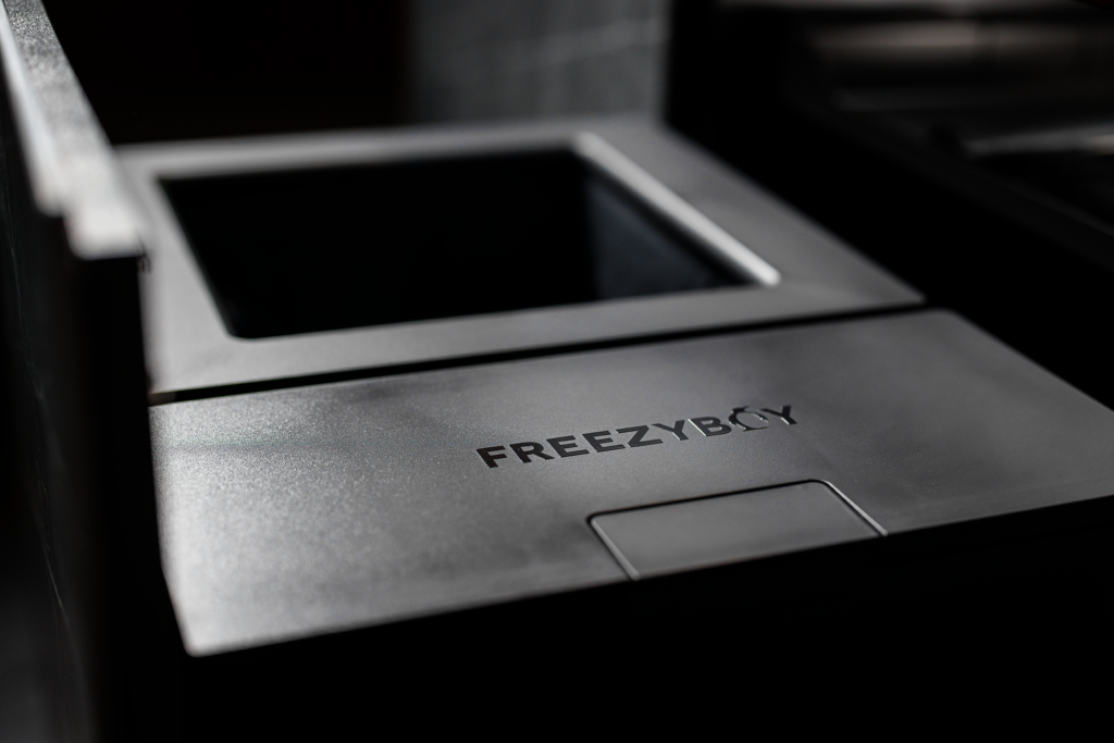 FreezyBoy Einbau seitlich