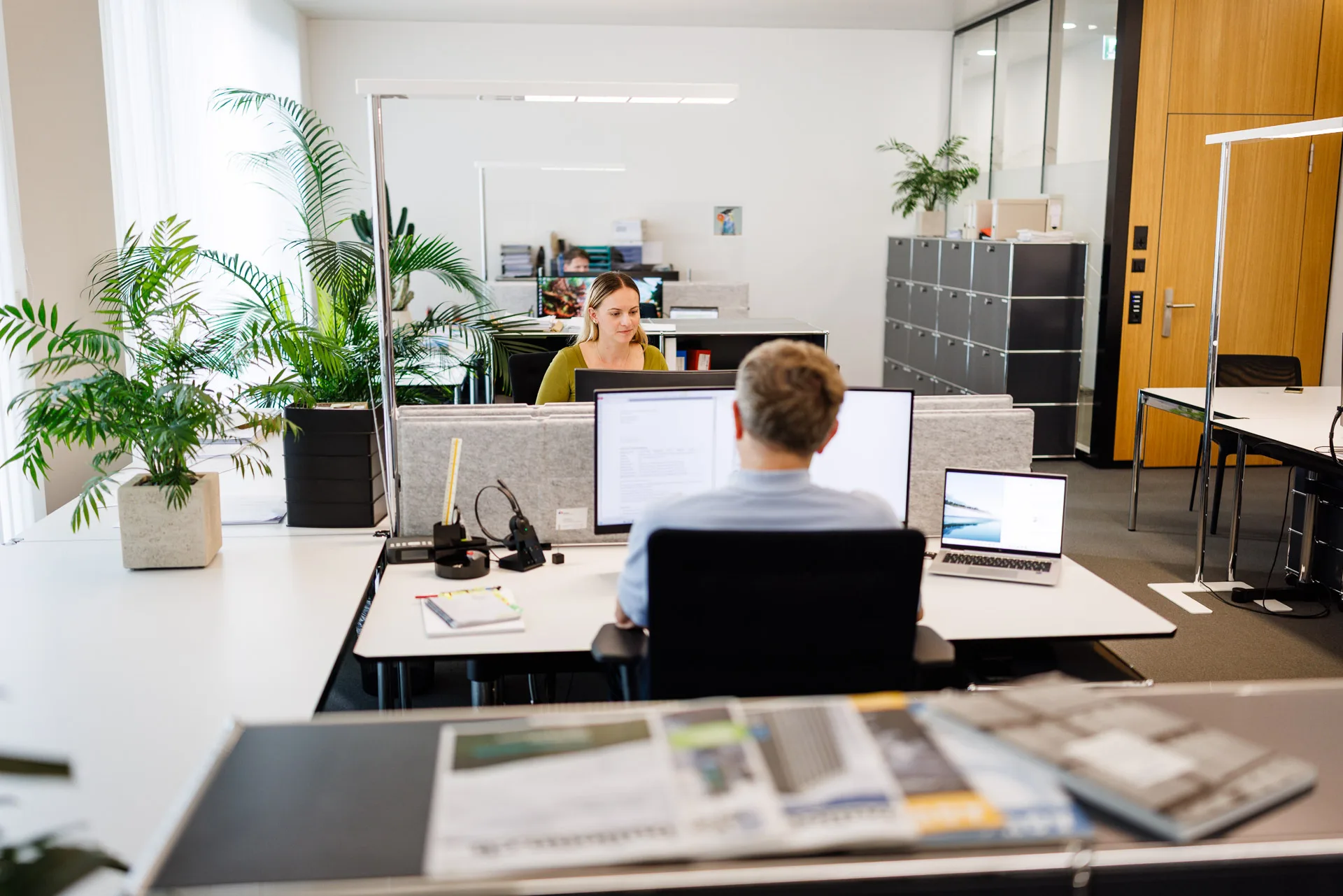 Blick ins Büro der Gebäudeversicherung Zug