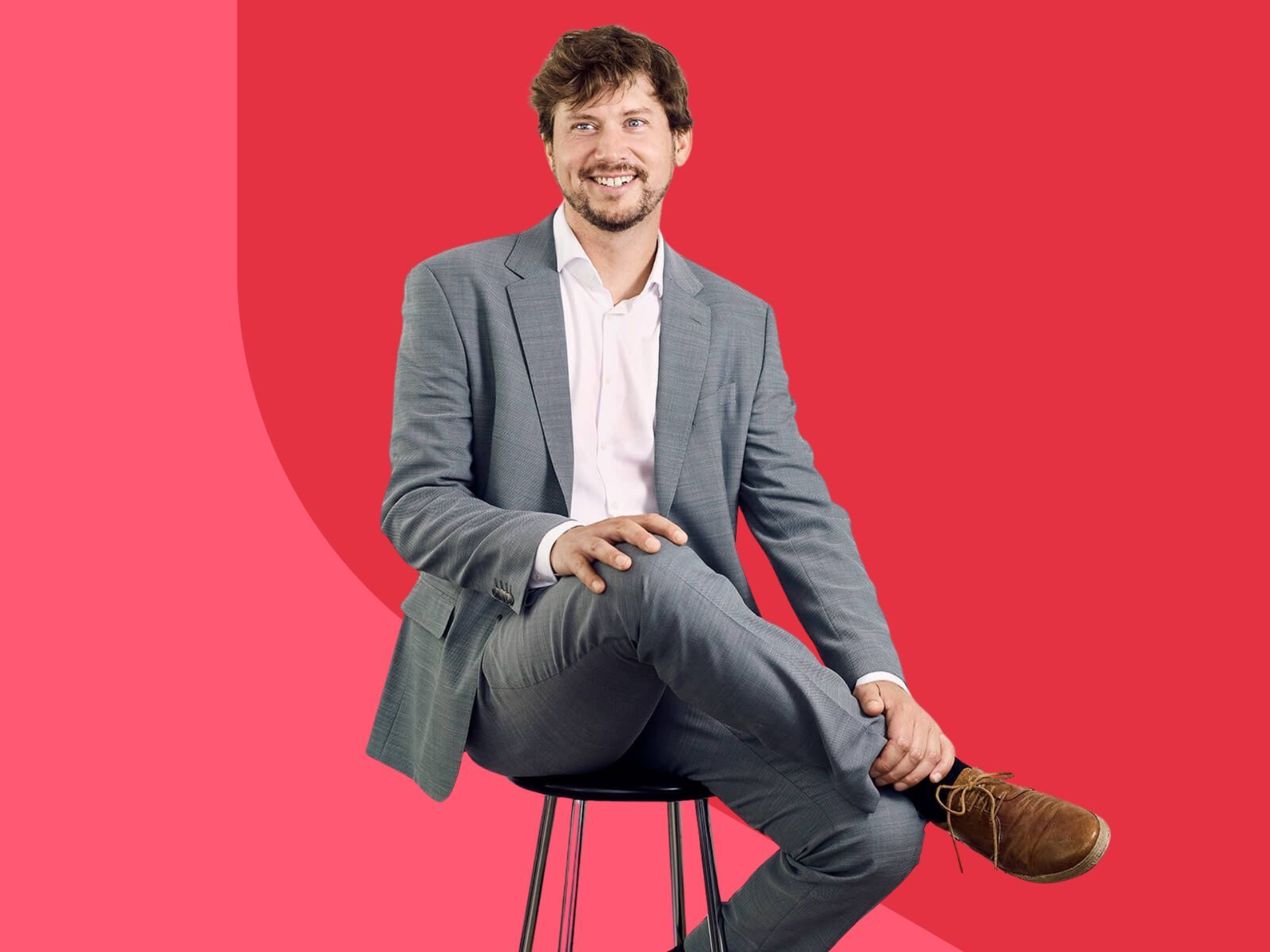 Patrick Caroll Business bunt