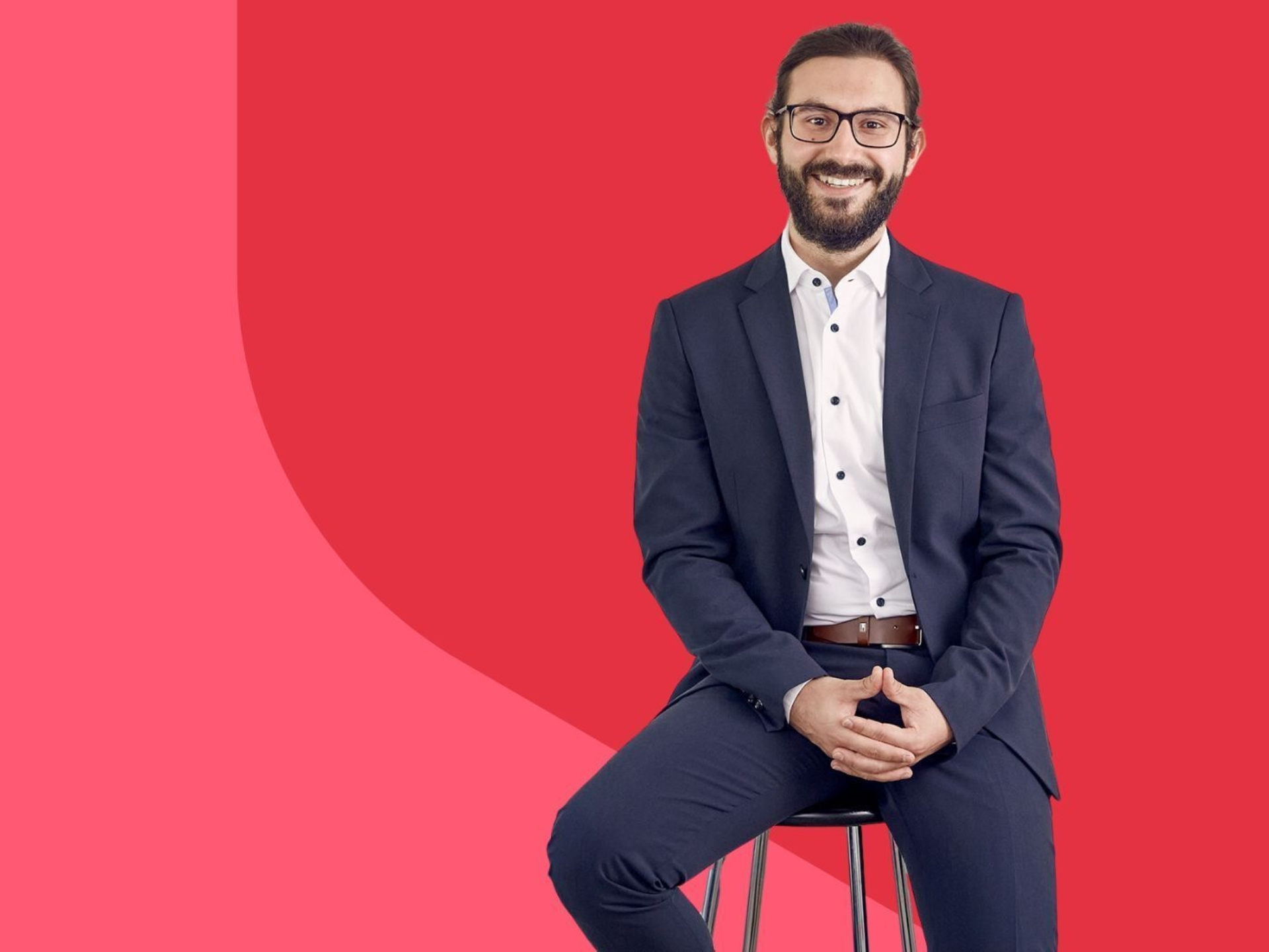 Lukas Ernst Business