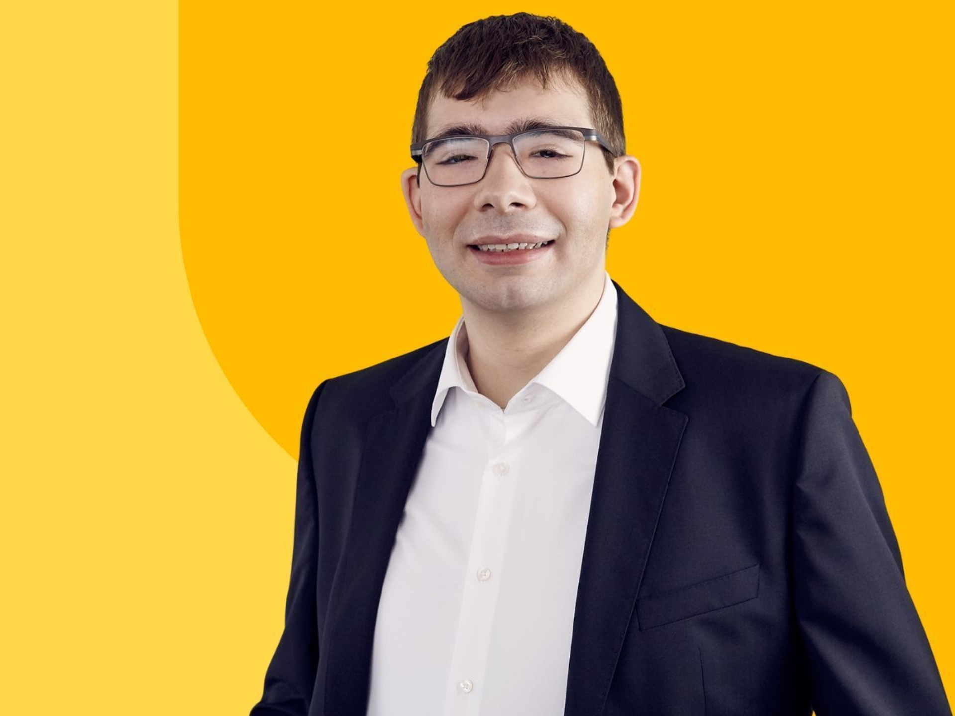 Lukas Eisenring Business