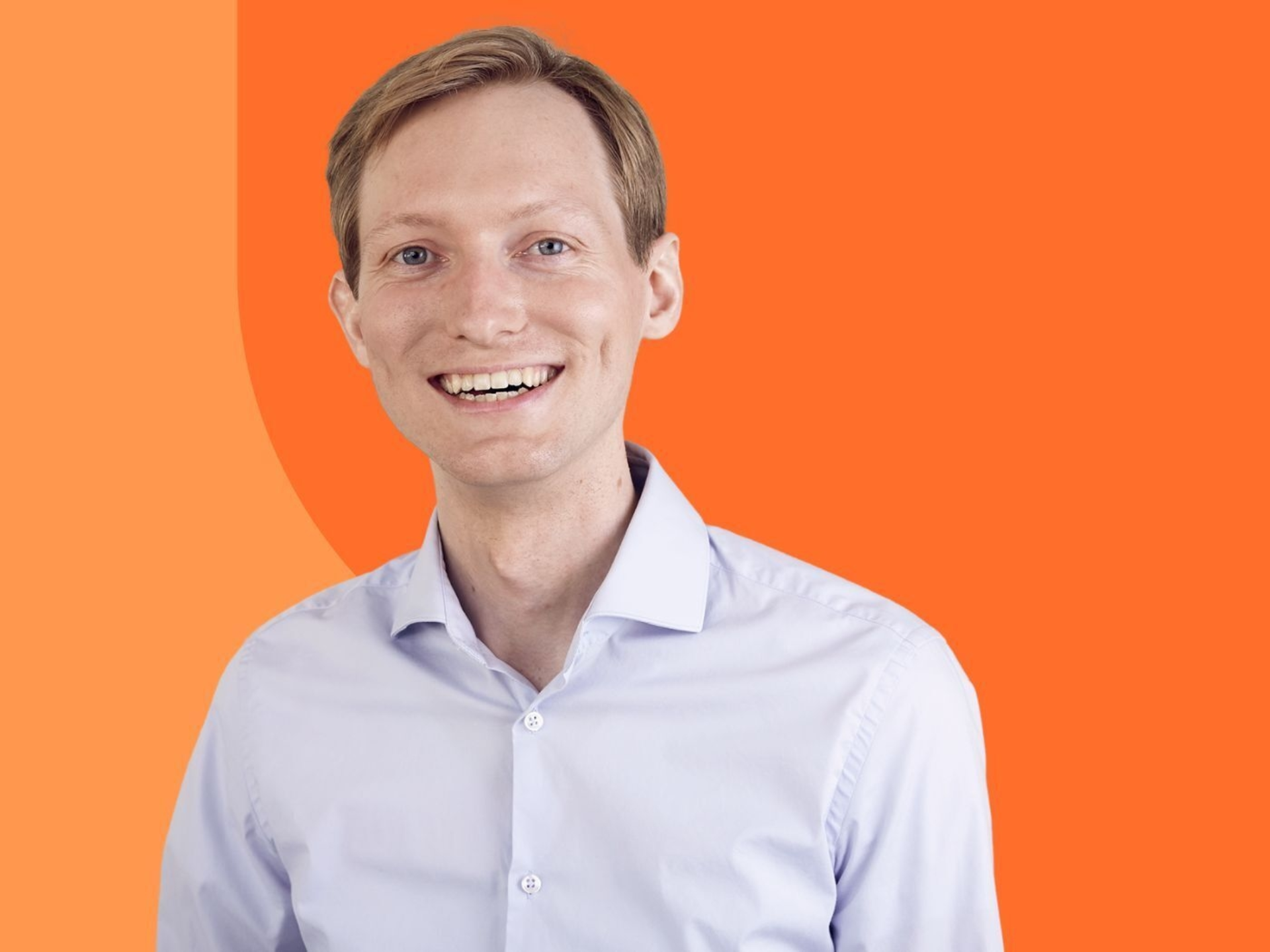 Andreas Schneider Casual