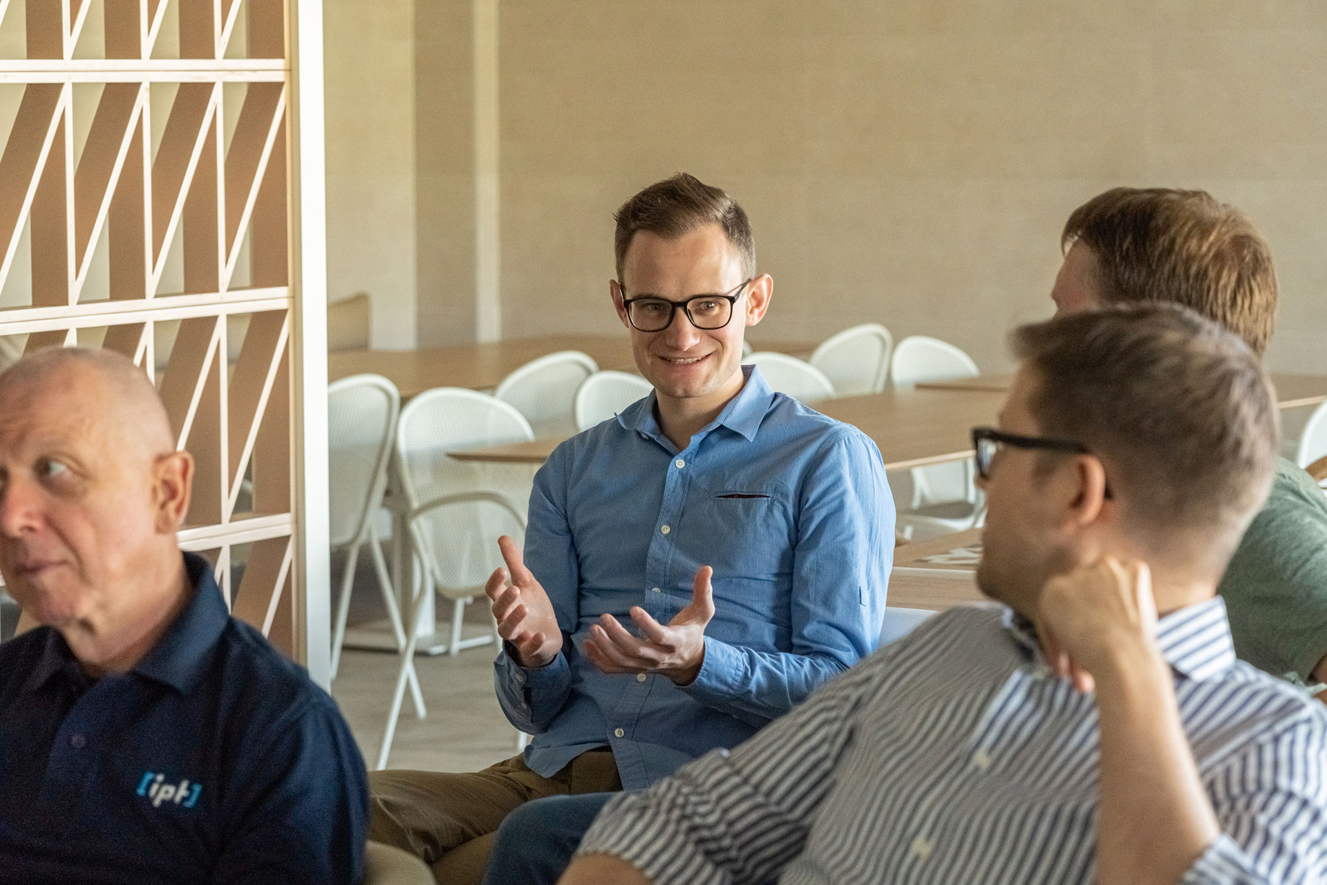 221112 IPT 367 cc web