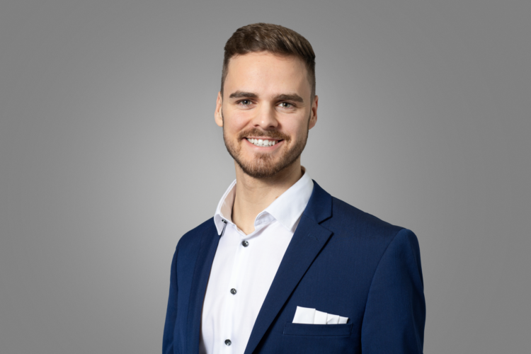 Portrait von Denis Oevermann